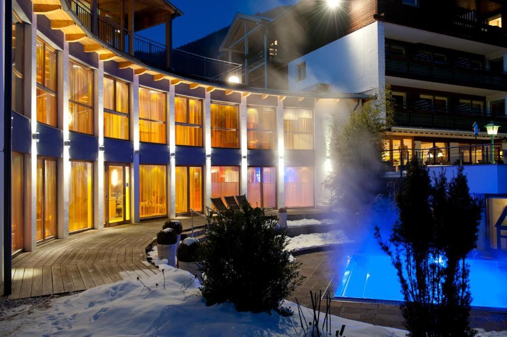 Naturhotel Ortners Eschenhof バド クラインキルヒハイム エクステリア 写真